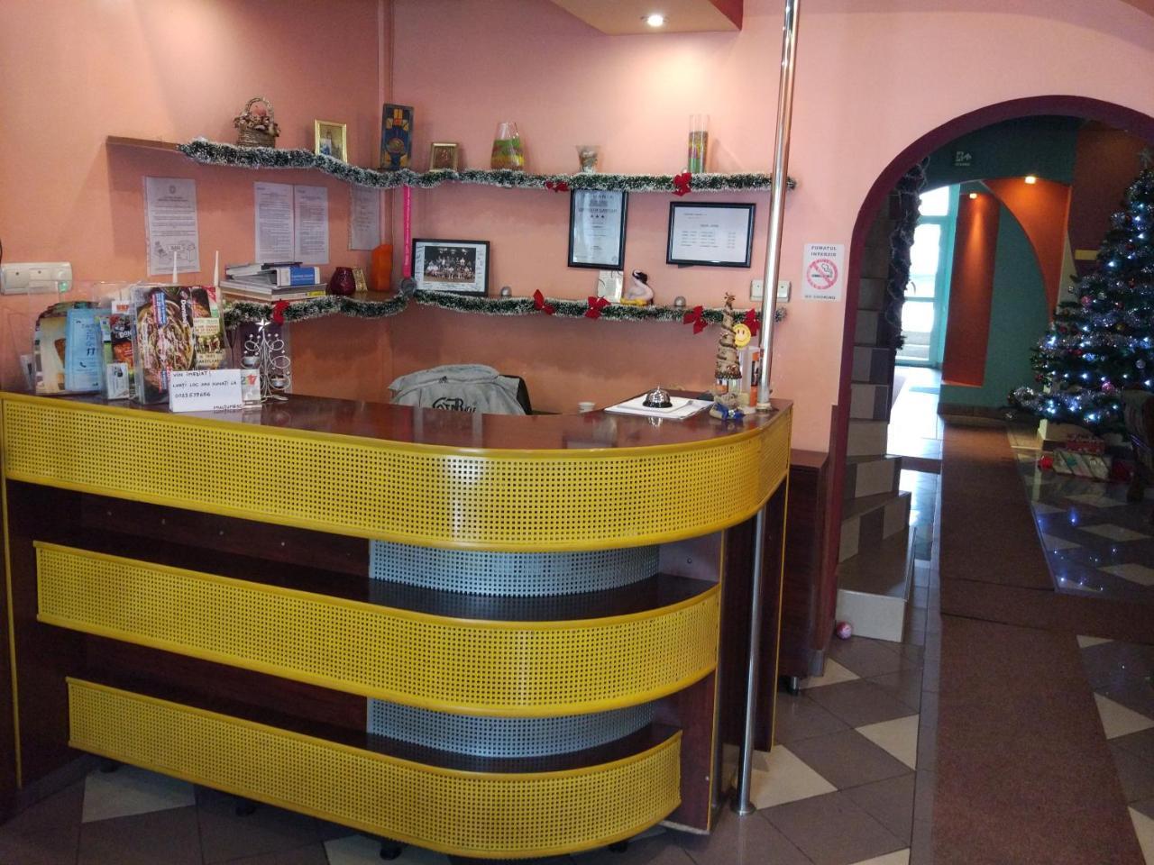Pension Flamingo Braşov Exterior foto